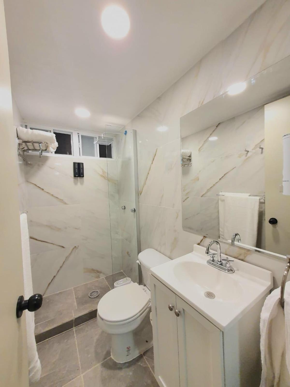 Lindas Suites Eugenio Sue Μεξικό Εξωτερικό φωτογραφία